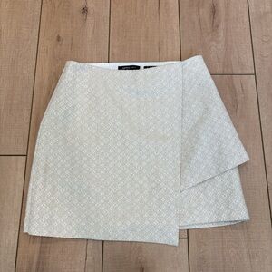 Suite Blanco Mini Skirt